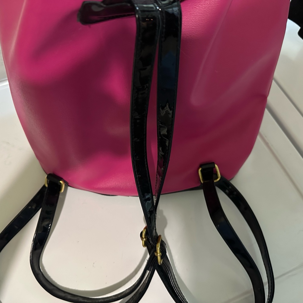 HOT PINK JUICY COUTURE 💕💕💕💗 - Picture 5 of 6